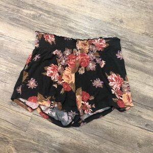 Brandy Melville floral shorts